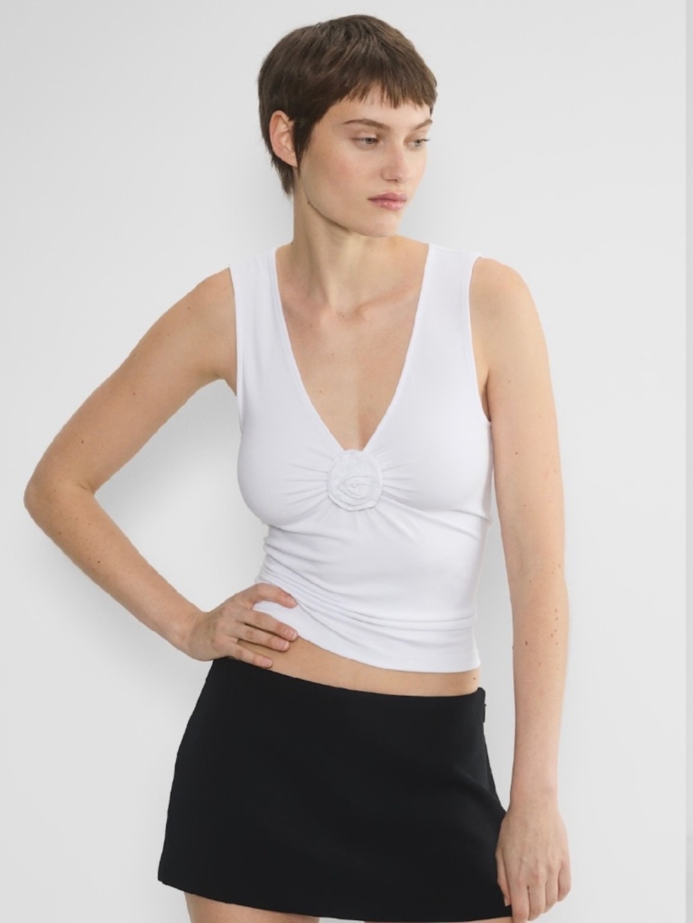 Aritzia Wilfred GoodLux Bloom Top